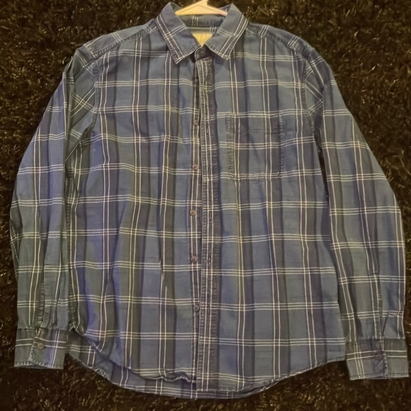 American Eagle Outfitters Other - American eagle men’s medium plaid button up shirt